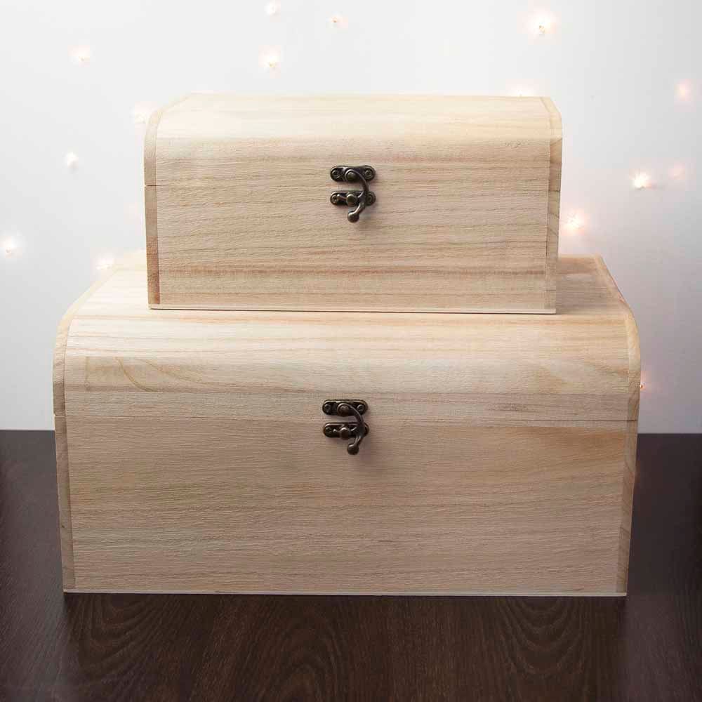 Personalised Family Christmas Eve Chest Box With Bauble Design